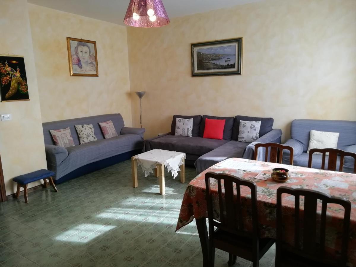 Apartmán Rosso Tirano Exteriér fotografie